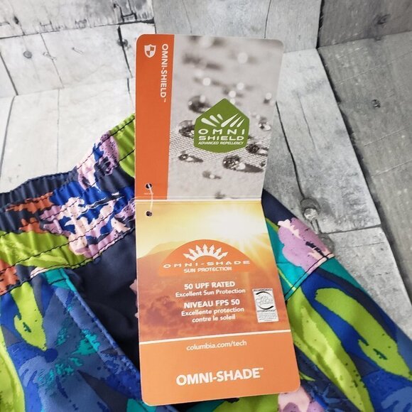 NWT - Columbia Plus Size Bogata Bay Printed Stretch Shorts - Size 3X - Picture 2 of 5